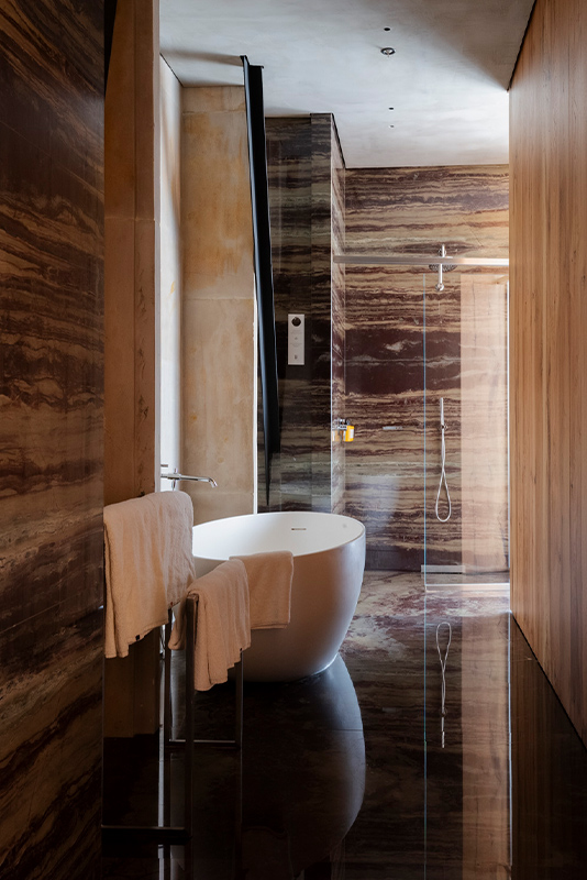 Hotel-warszawa-pieciogwiazkowy-hotel-w-centrum-warszawy