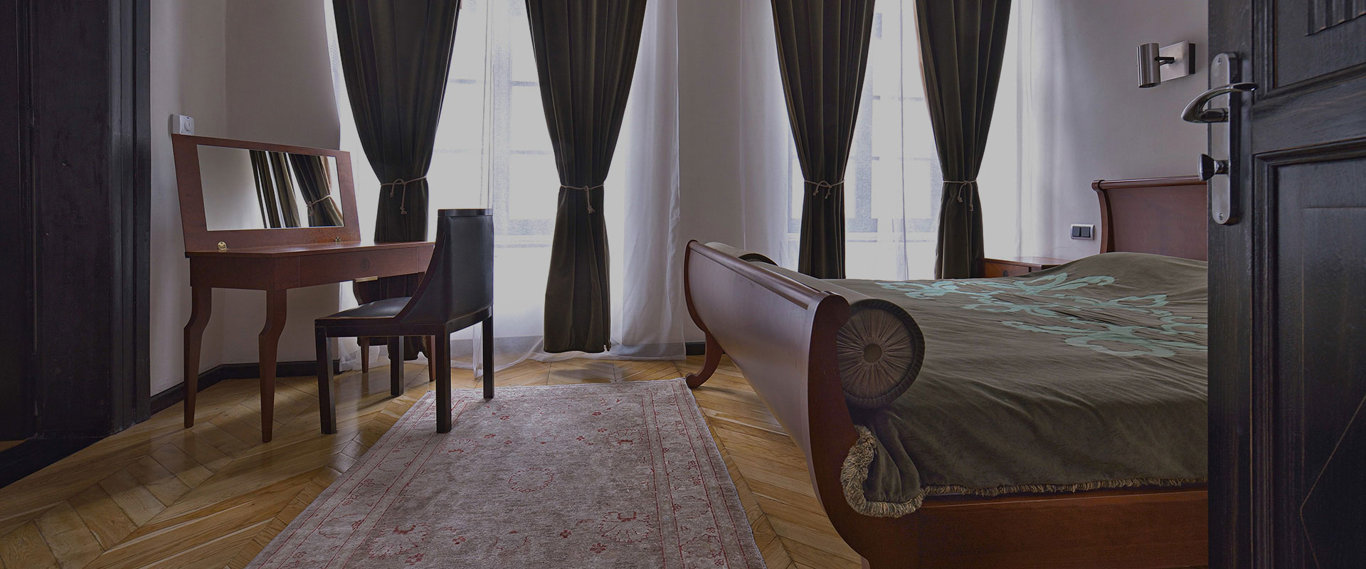 Hotel-warszawa-pieciogwiazkowy-hotel-w-centrum-warszawy-apartamenty-standard