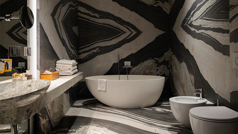 Hotel-warszawa-pieciogwiazkowy-hotel-w-centrum-warszawy-apartamenty-standard