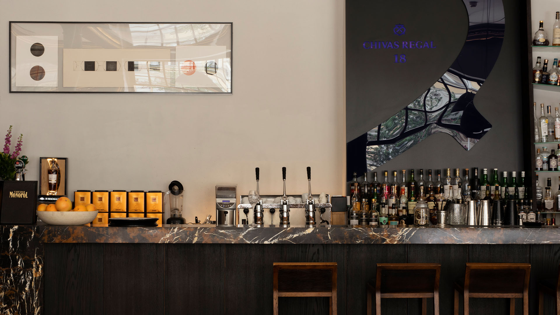 Hotel-monopol-wrocław-pieciogwiazkowy-hotel-w-centrum-wrocławia-cafe_bar