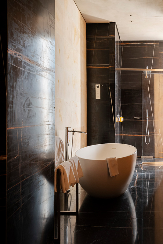 Hotel-warszawa-pieciogwiazkowy-hotel-w-centrum-warszawy