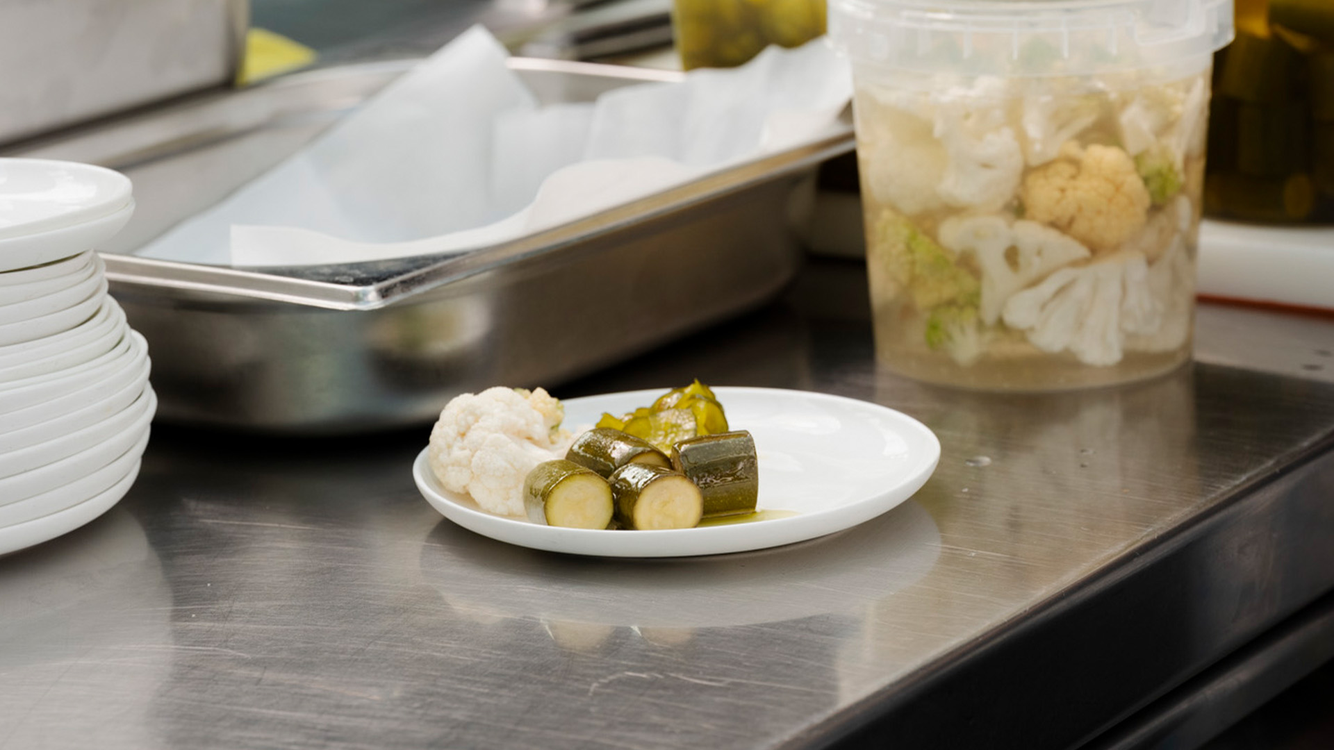 Hotel-warszawa-pieciogwiazkowy-hotel-w-centrum-warszawy-restauracja-szostka